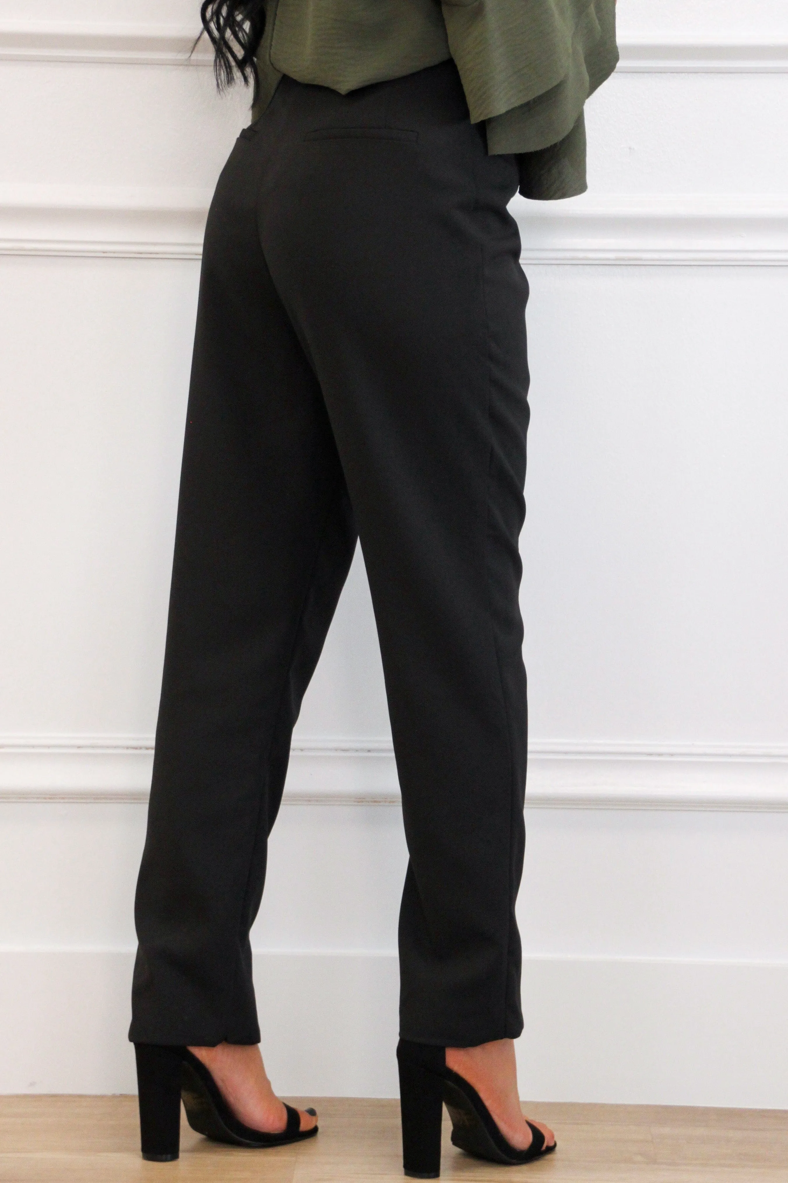 Deleon Split Hem Pants: Black