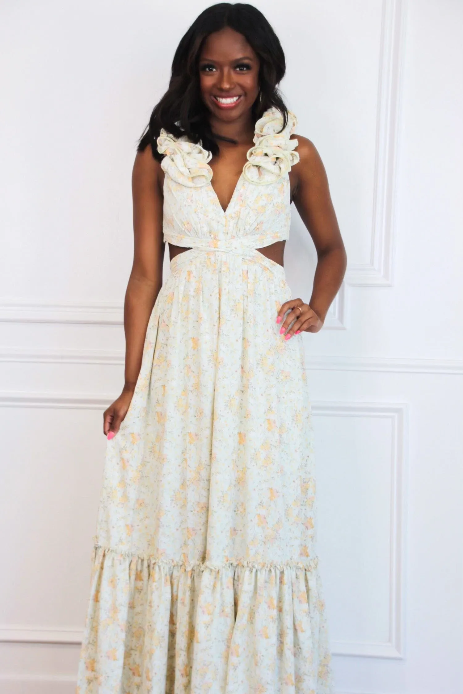 Floral Fantasy Ruffle Cutout Maxi Dress: Light Sage