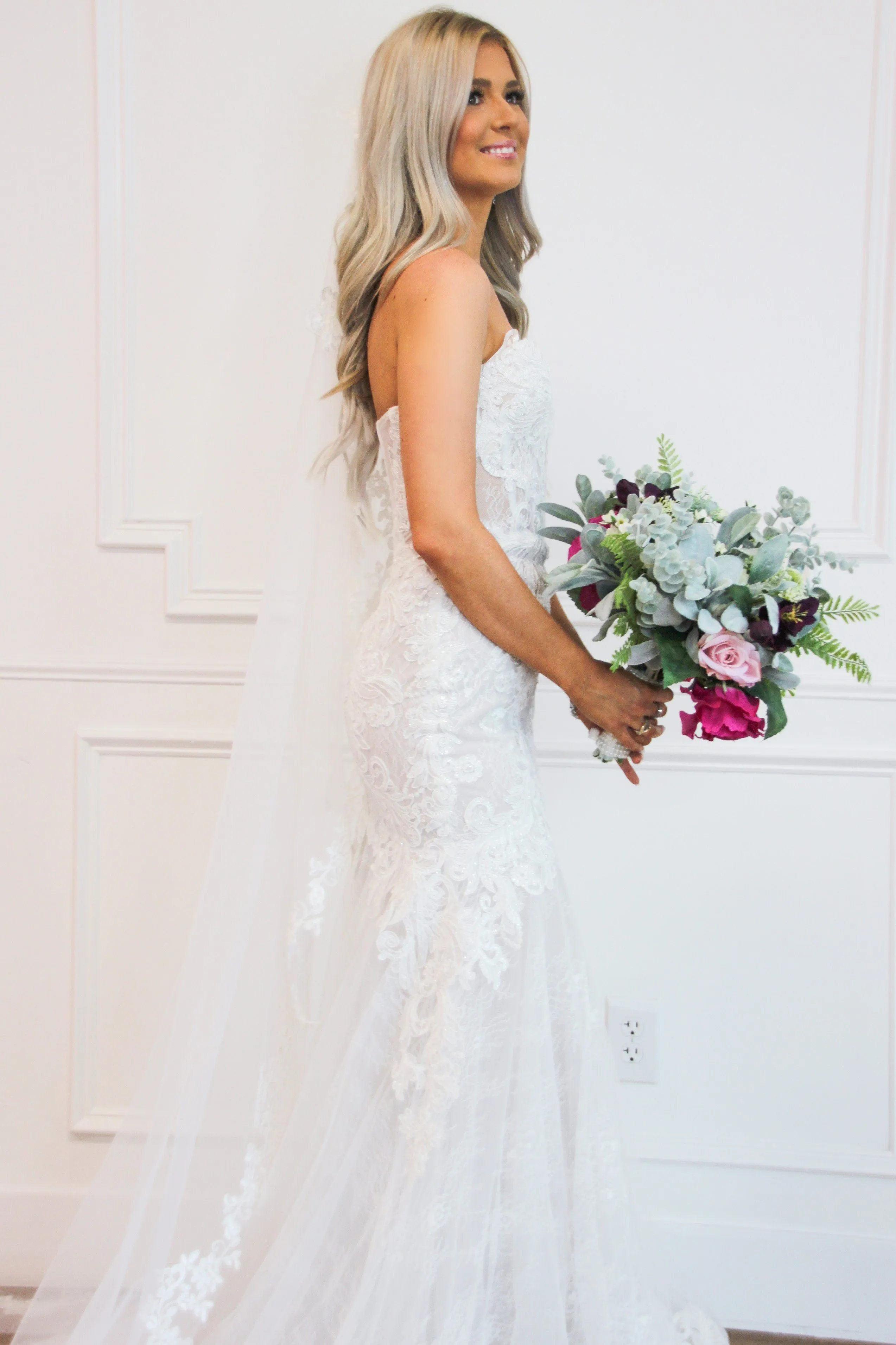 Forever In Love Lace Wedding Dress: White/Nude