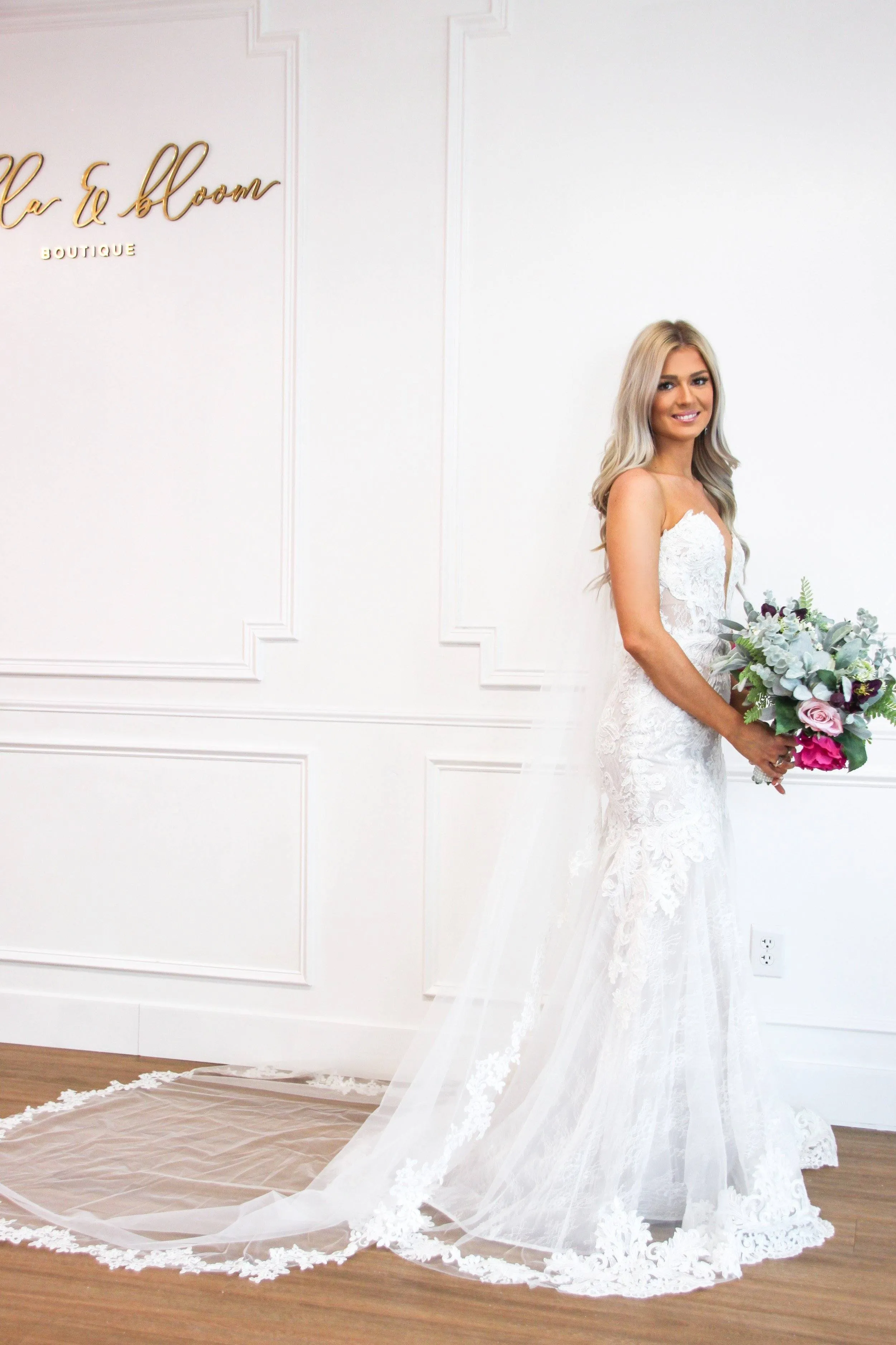 Forever In Love Lace Wedding Dress: White/Nude