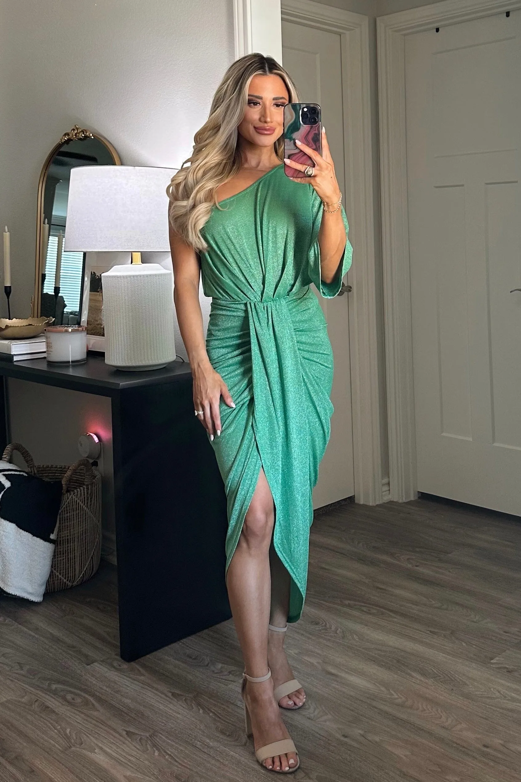 Hold You Tight Sparkly Midi Dress: Kelly Green