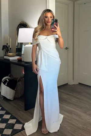 Ivanna Off Shoulder Ruffle Maxi Dress: White