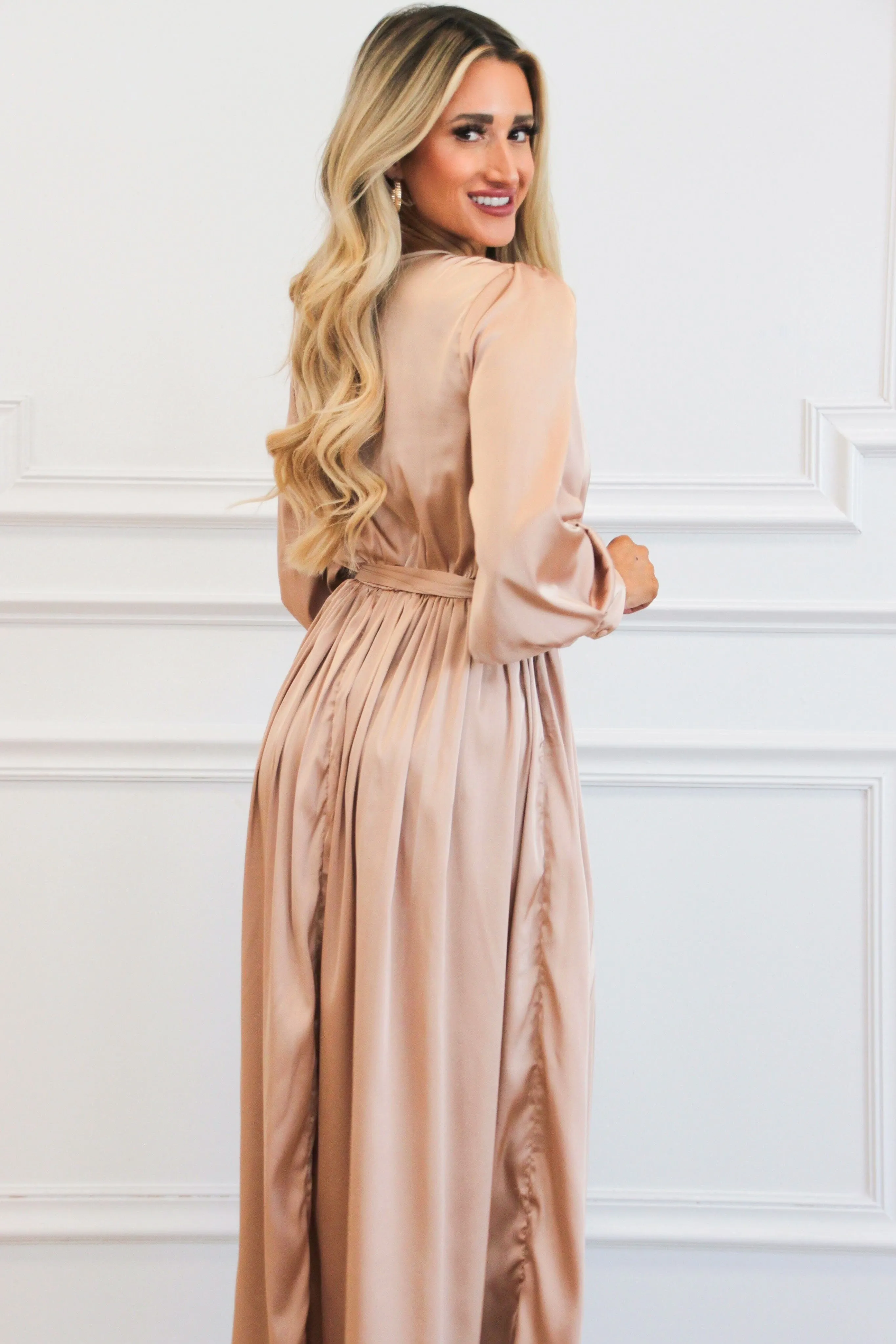 Jordana Long Sleeve Satin Maxi Dress: Champagne