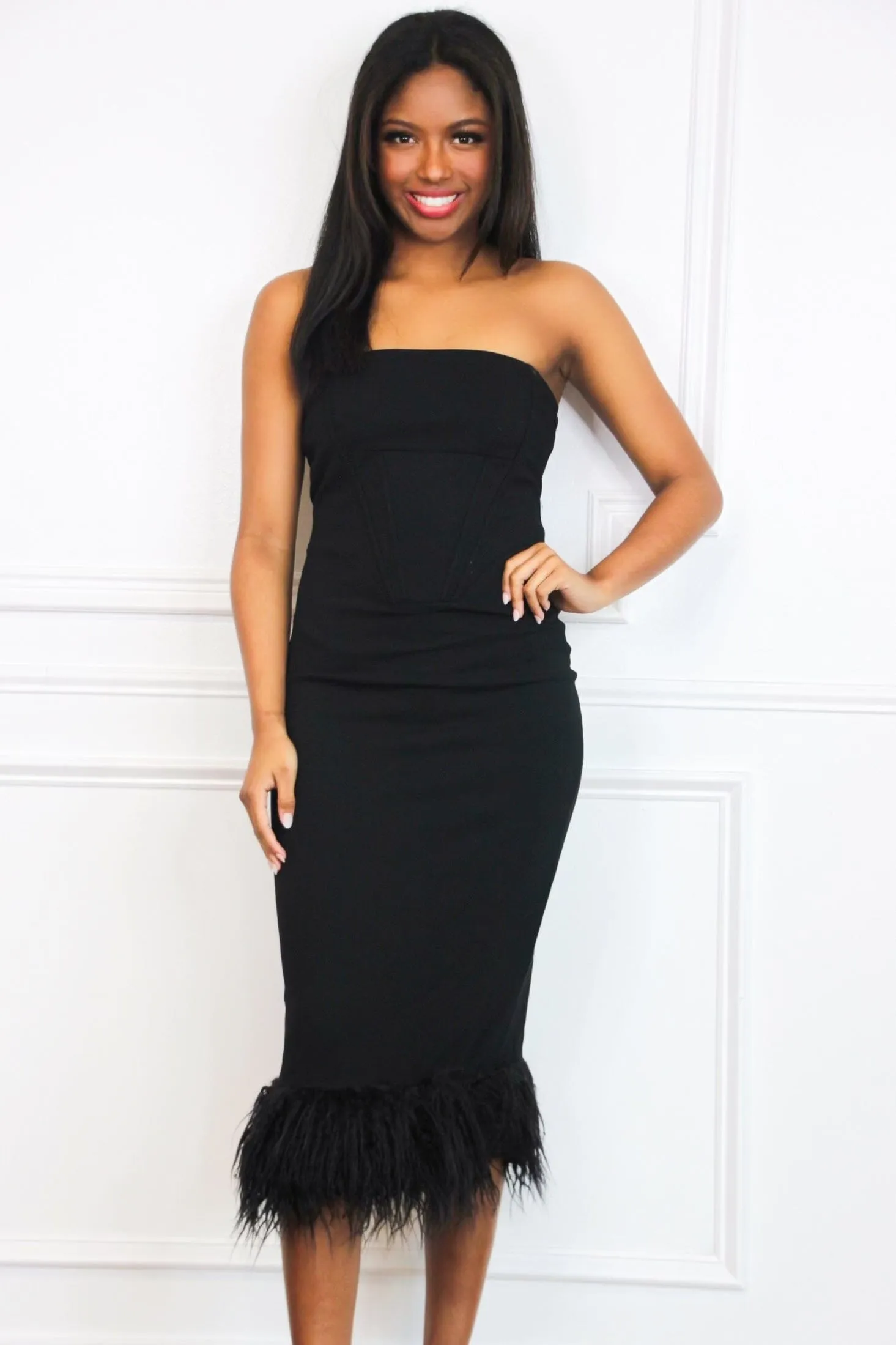 Kiana Strapless Bustier Feather Midi Dress: Black