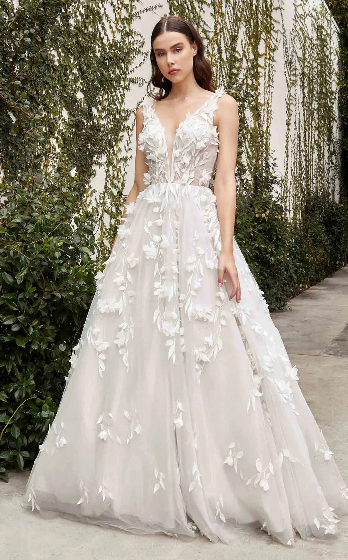 Liza Floral Applique Wedding Dress: Off White