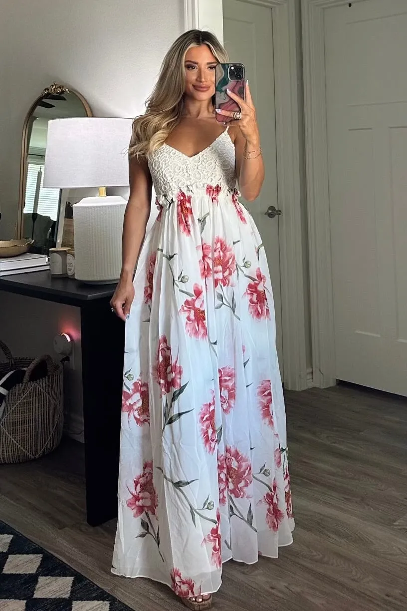 Love Me Tender Maxi Dress: Floral