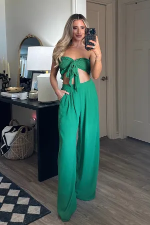 Summer Days Smocked Two Piece Set: Kelly Green
