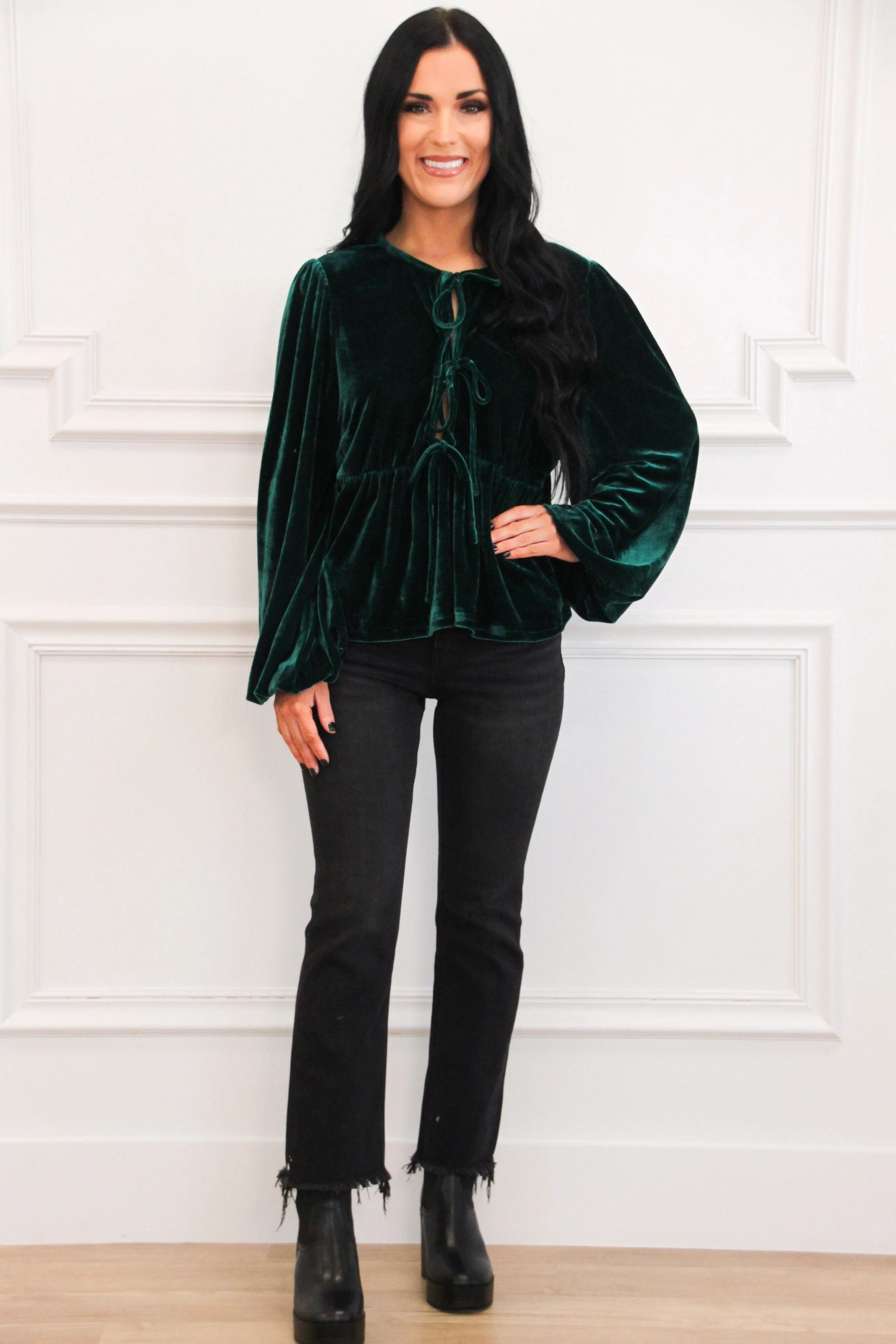 Sweetest Kiss Velvet Bow Top: Hunter Green
