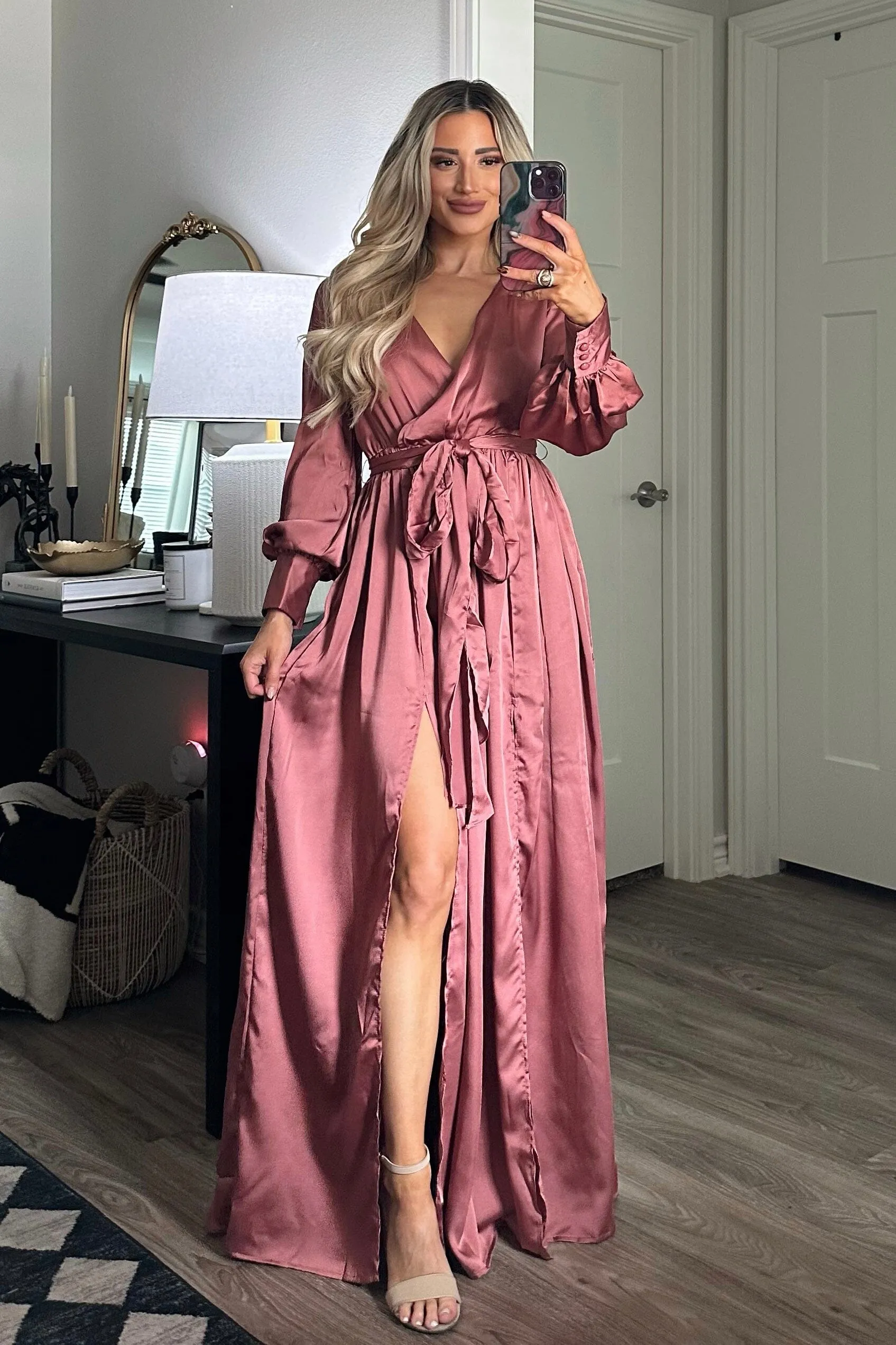 Winter Beauty Maxi Dress: Mauve